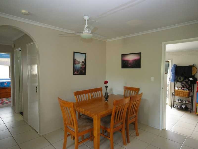 22 Gillian Street, Beachmere QLD 4510