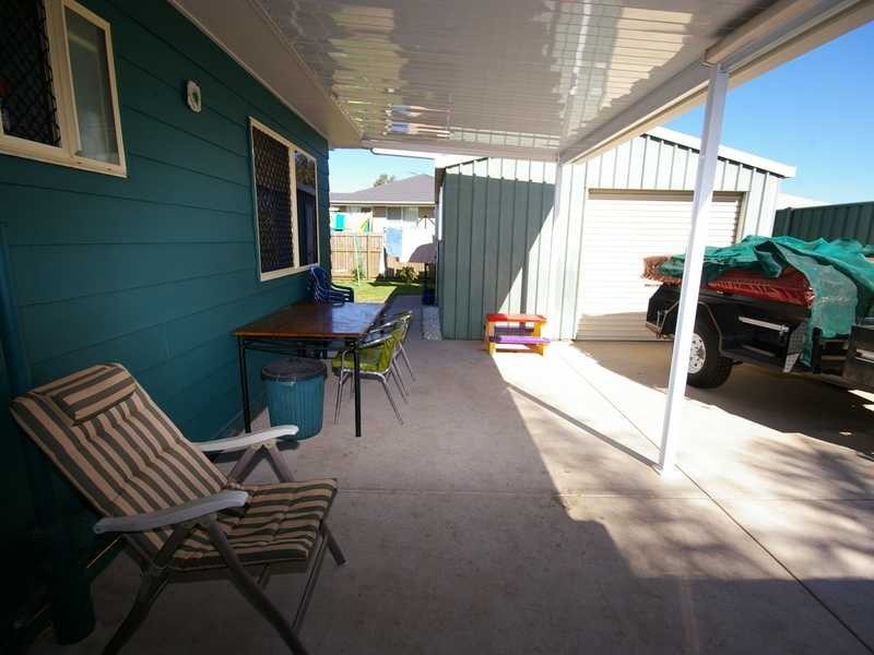 22 Gillian Street, Beachmere QLD 4510