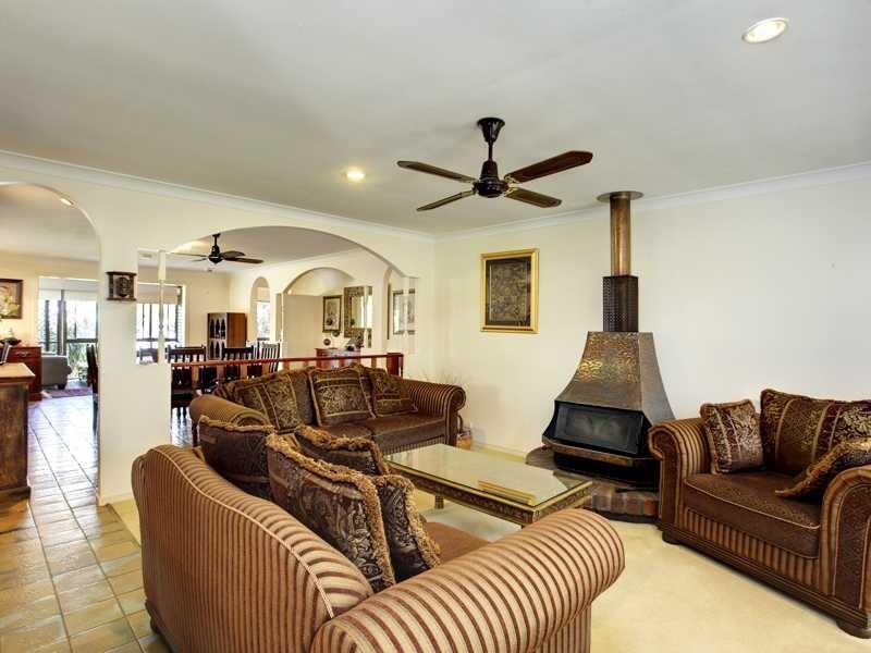 149 Bishop Road, Beachmere QLD 4510