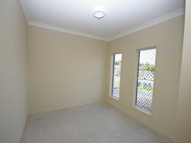 6 Coffey Court, Beachmere QLD 4510