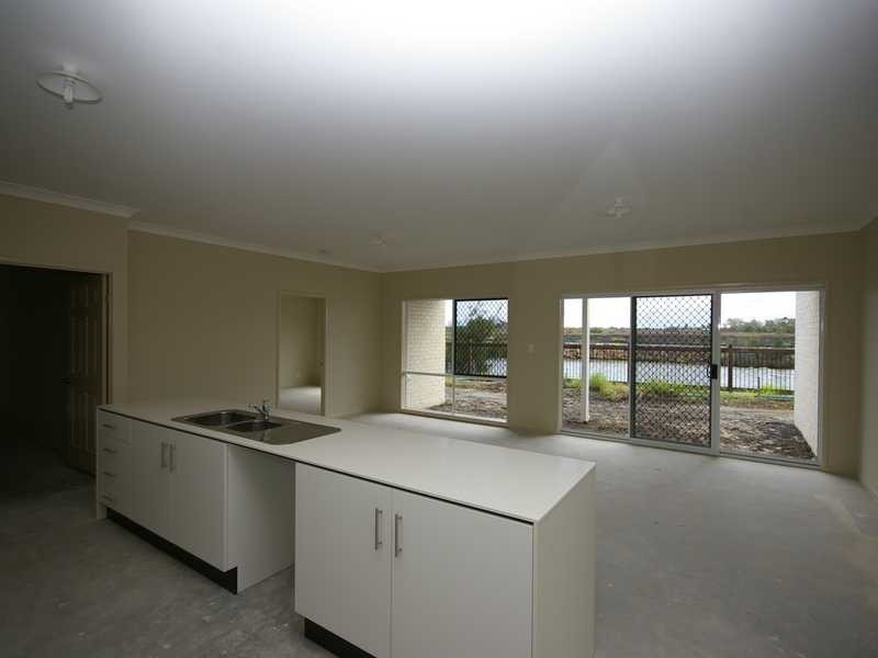 6 Coffey Court, Beachmere QLD 4510