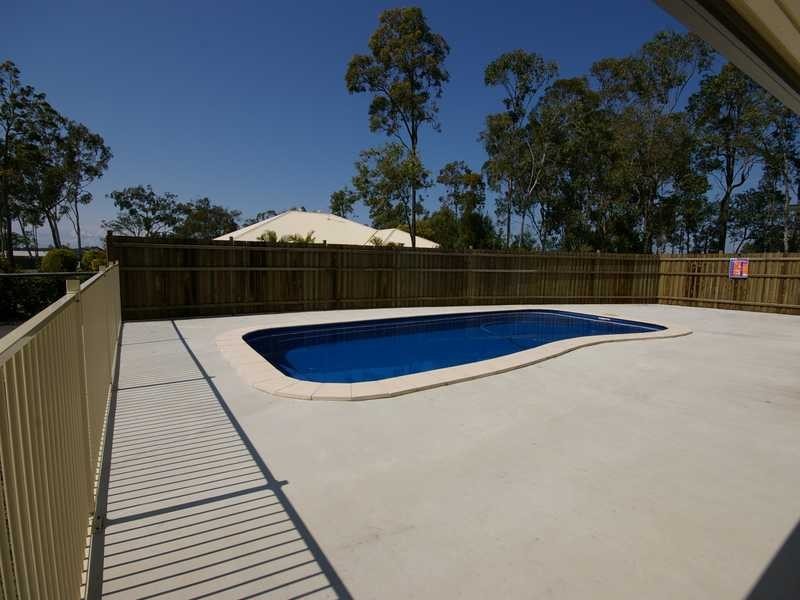 77 – 79 Peel Road, Ningi QLD 4511