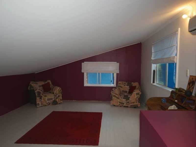 17 Dwyer Street, Beachmere QLD 4510