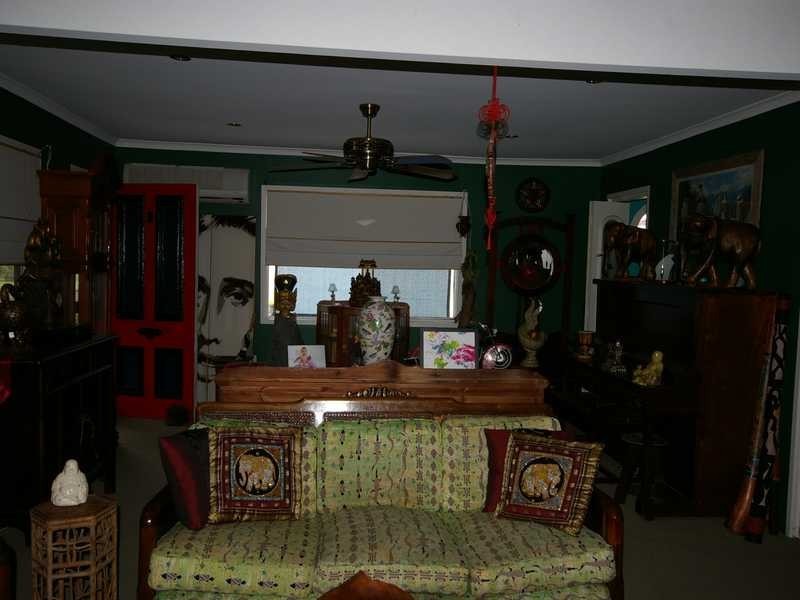 17 Dwyer Street, Beachmere QLD 4510