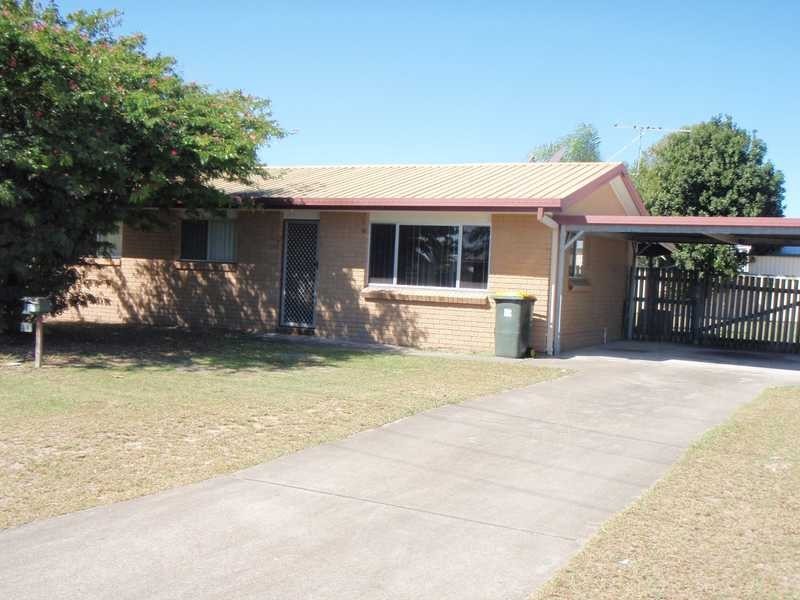 17 Moatah Drive, Beachmere QLD 4510