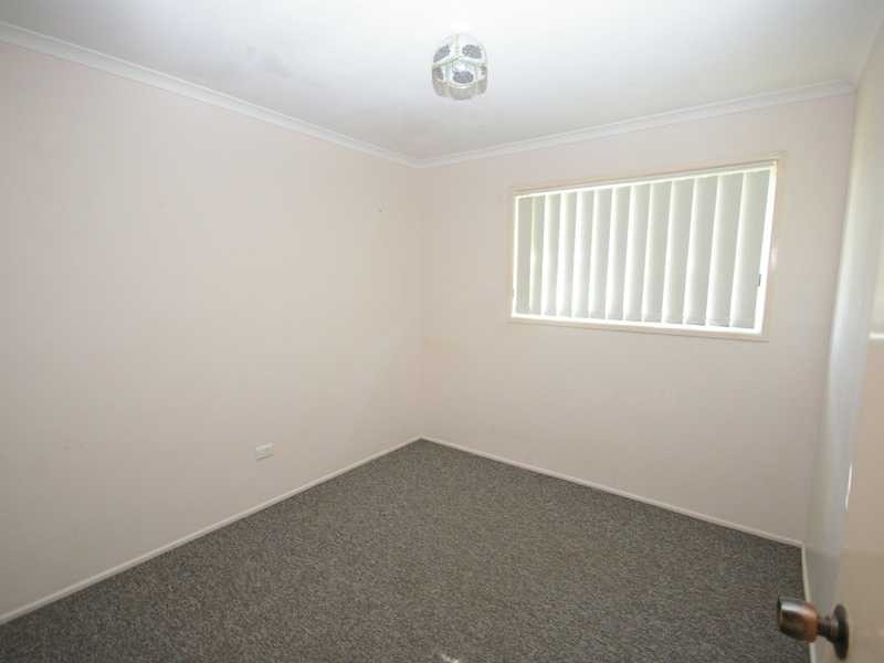 17 Moatah Drive, Beachmere QLD 4510