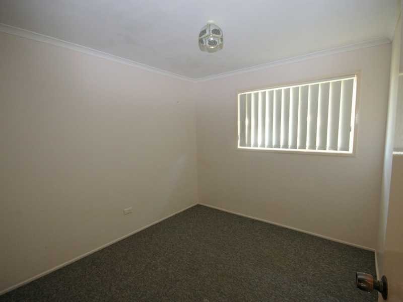 17 Moatah Drive, Beachmere QLD 4510