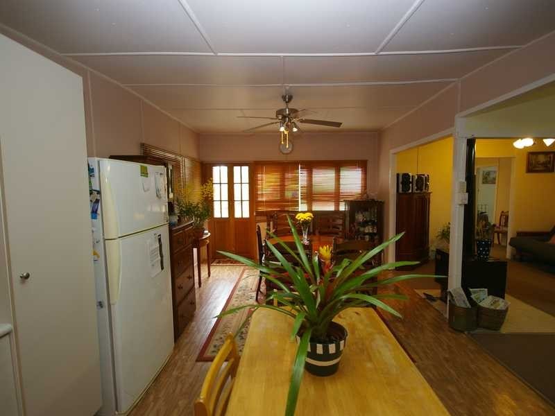 635 Beachmere Road, Beachmere QLD 4510