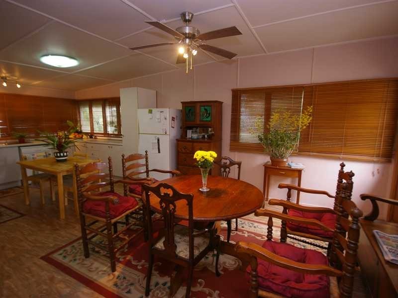 635 Beachmere Road, Beachmere QLD 4510