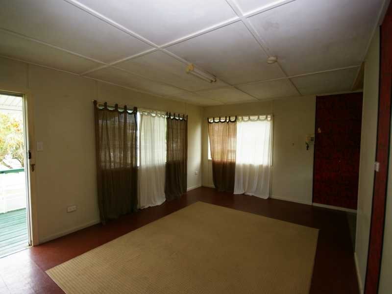94 Biggs Avenue, Beachmere QLD 4510