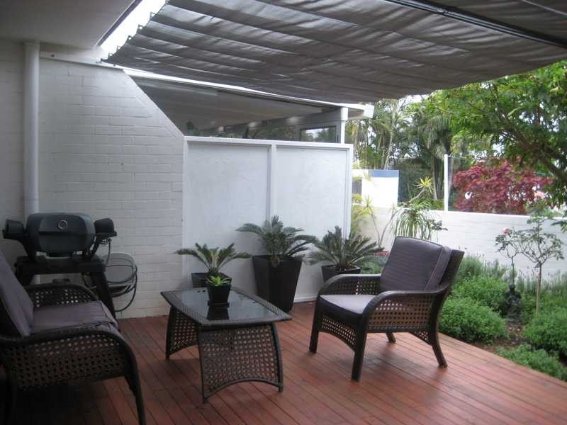Unit B9/10 Spinnaker Drive, Sandstone Point QLD 4511
