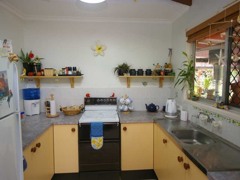 28 Trevor Street, Beachmere QLD 4510