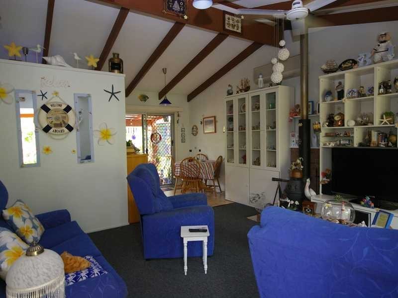 28 Trevor Street, Beachmere QLD 4510