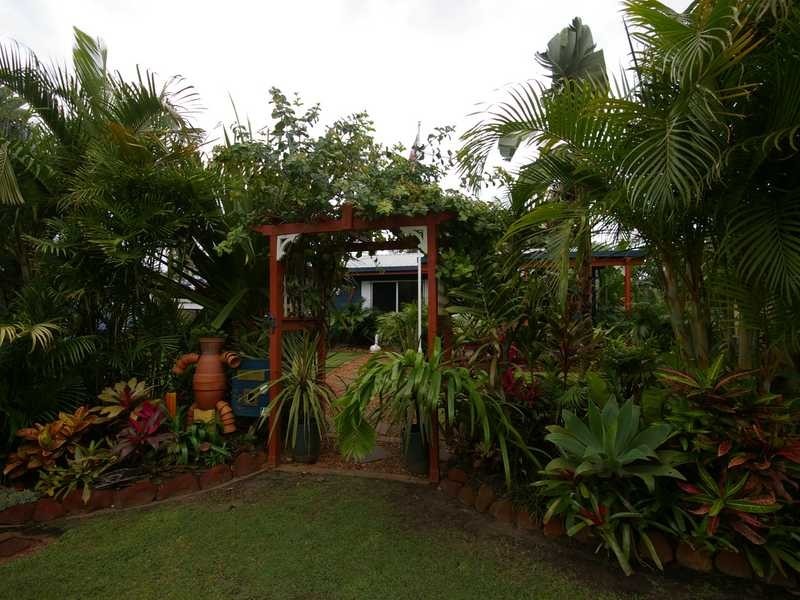 28 Trevor Street, Beachmere QLD 4510