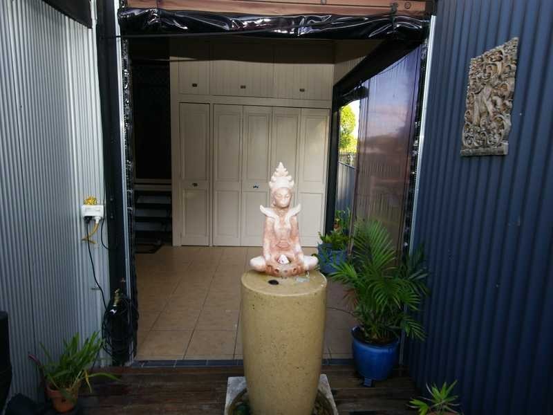 4 Moreton Terrace, Beachmere QLD 4510