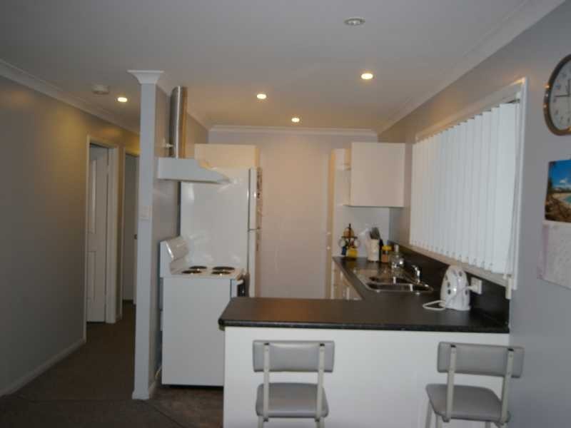 16 Patrick Street, Beachmere QLD 4510