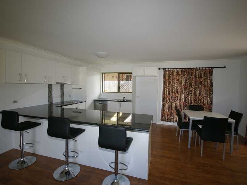 42 Moatah Drive, Beachmere QLD 4510