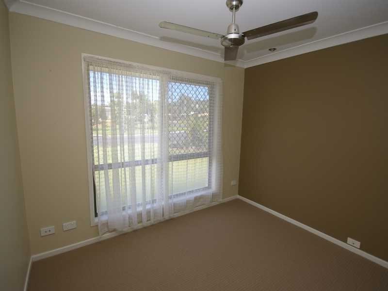 42 Moatah Drive, Beachmere QLD 4510