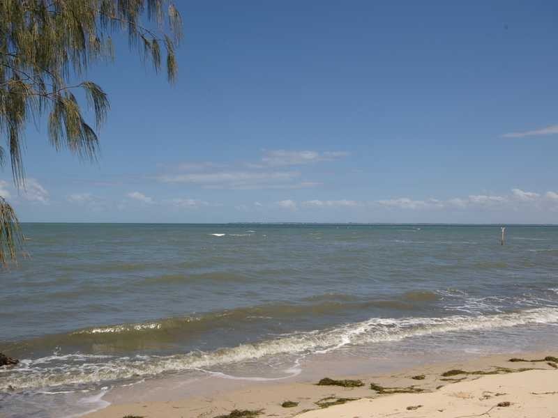 Unit 4/143 Bishop Road, Beachmere QLD 4510