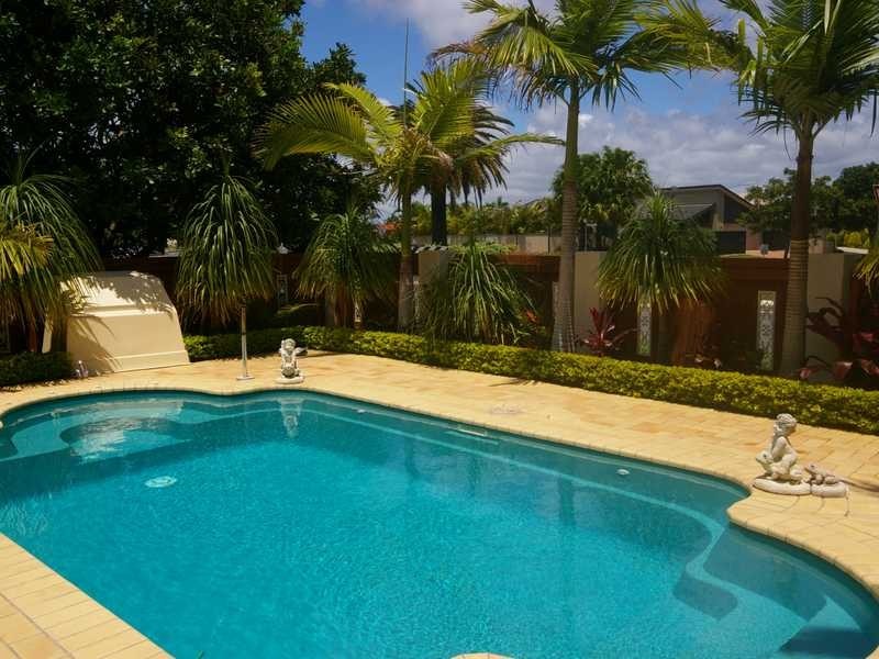 1 Swordfish Place, Banksia Beach QLD 4507