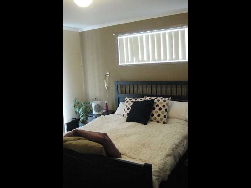 17 Nelson Street, Sandstone Point QLD 4511