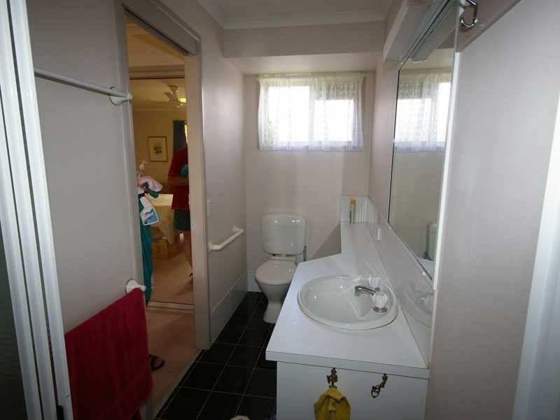 39 Coolgarra Avenue, Bongaree QLD 4507