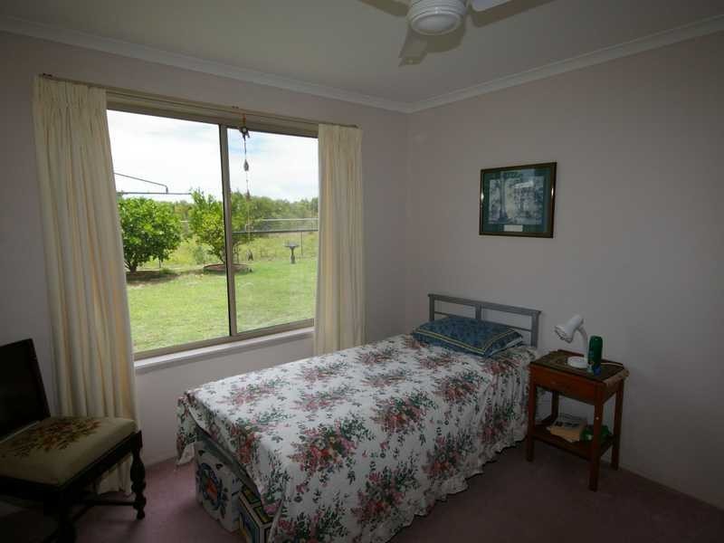 39 Coolgarra Avenue, Bongaree QLD 4507