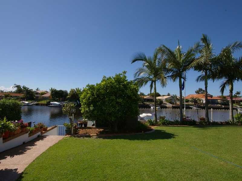 51 Oleander Drive, Bongaree QLD 4507