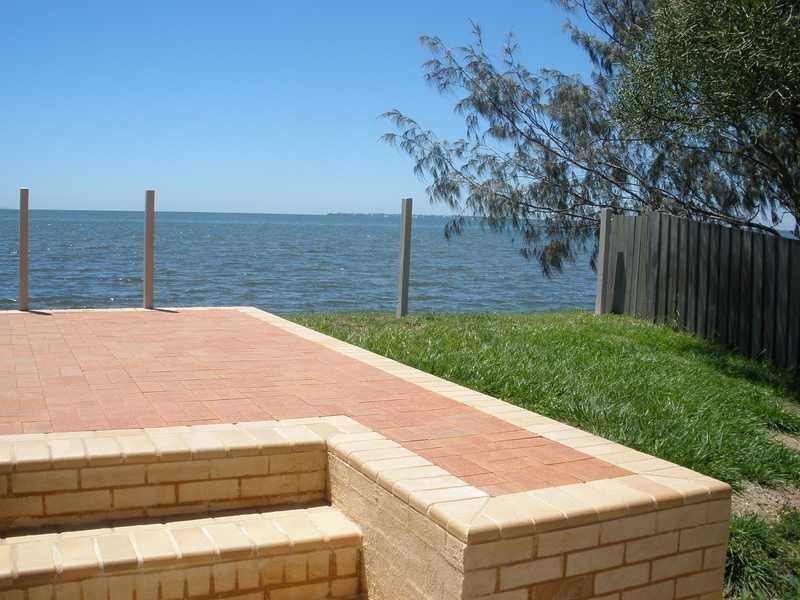 133 Biggs Avenue, Beachmere QLD 4510
