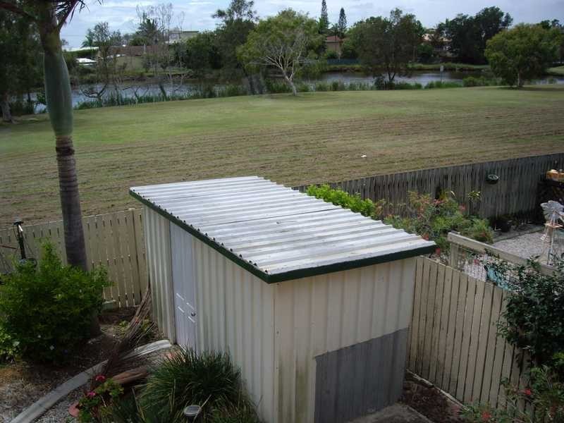 1 Trevor Street, Beachmere QLD 4510