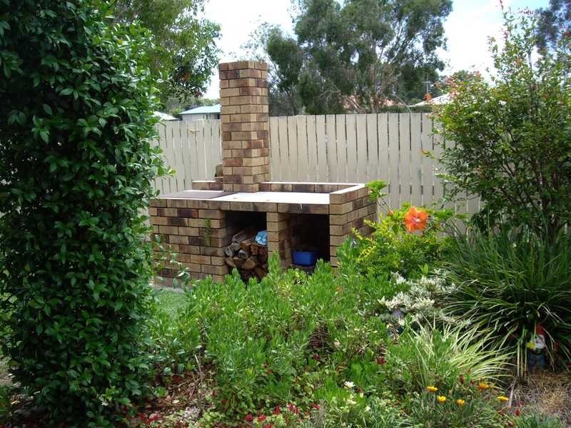 1 Trevor Street, Beachmere QLD 4510