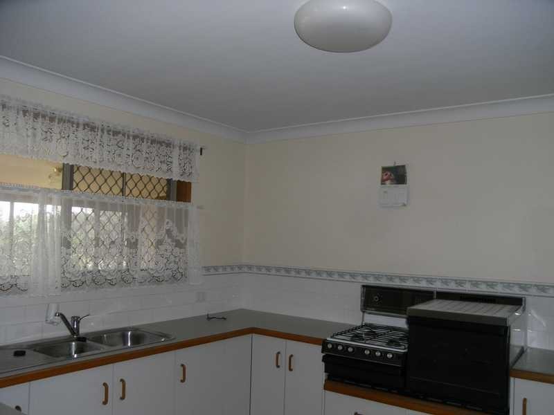 1 Trevor Street, Beachmere QLD 4510