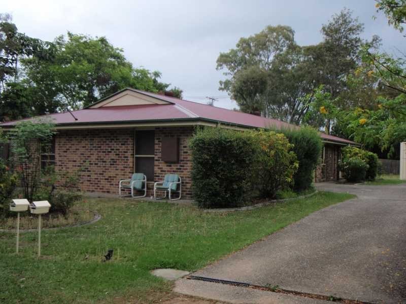 2/4 Margaret Street, Beachmere QLD 4510