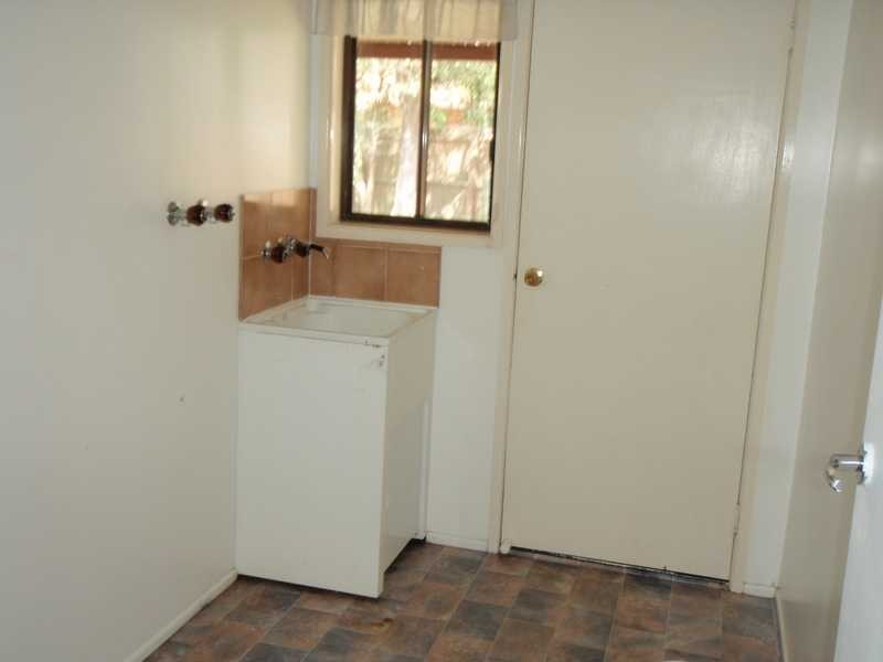 21 Moatah Drive, Beachmere QLD 4510