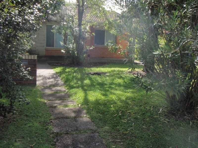 Unit 2/64 Coronation Avenue, Beachmere QLD 4510