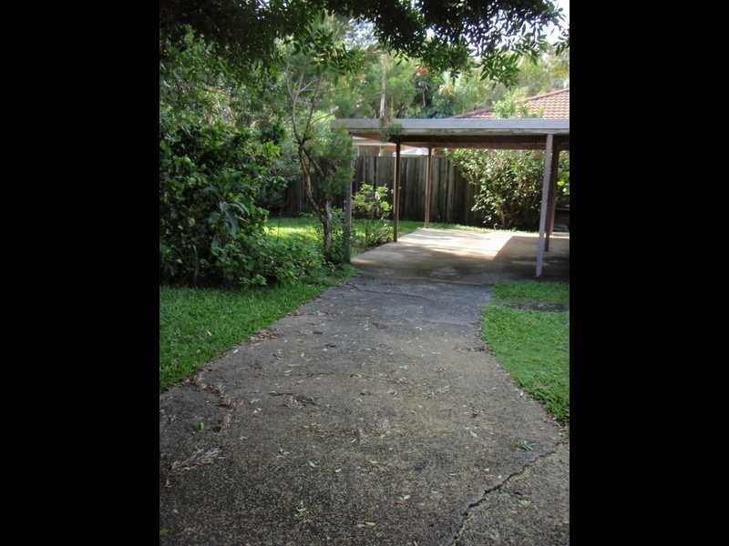 Unit 2/64 Coronation Avenue, Beachmere QLD 4510