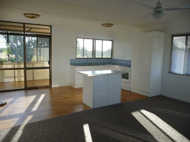 43 Patrick Street, Beachmere QLD 4510