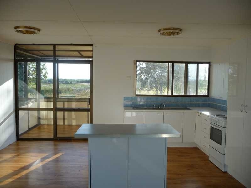 43 Patrick Street, Beachmere QLD 4510