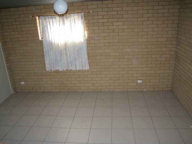 102 Biggs Avenue, Beachmere QLD 4510