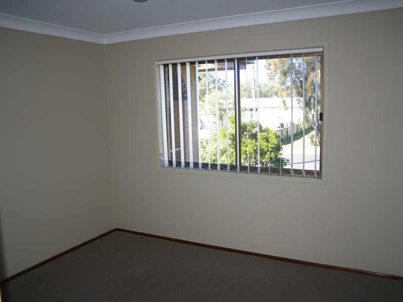 102 Biggs Avenue, Beachmere QLD 4510