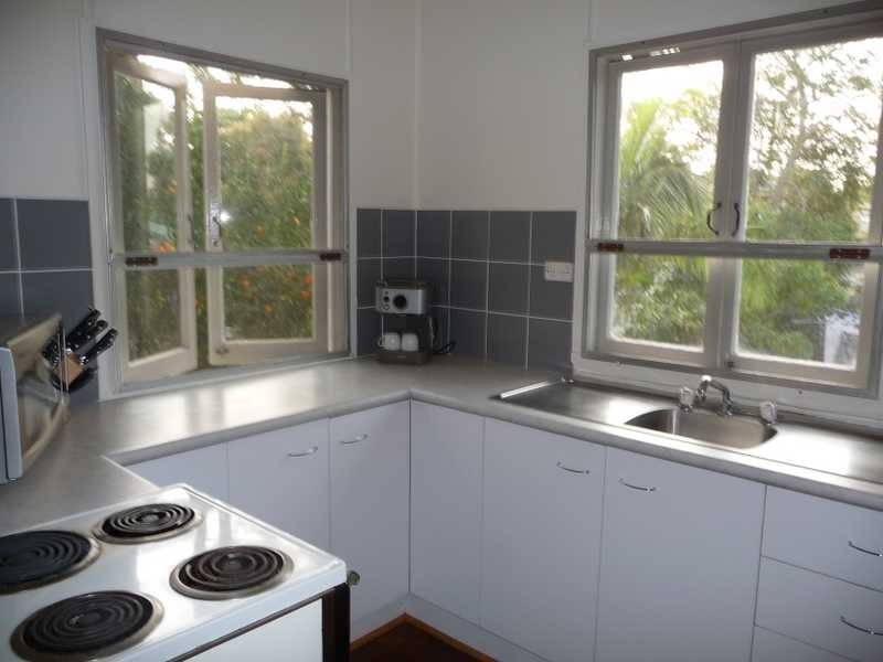 144 Moreton Tce, Beachmere QLD 4510