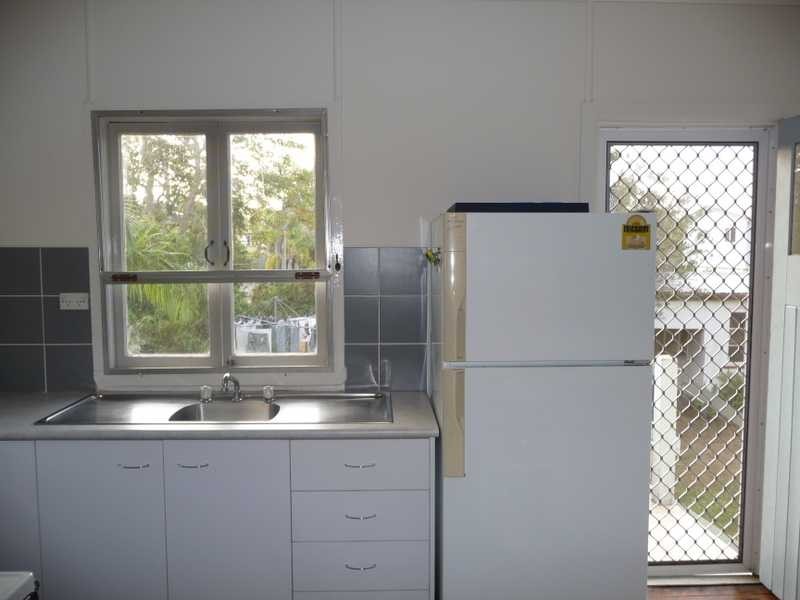 144 Moreton Tce, Beachmere QLD 4510