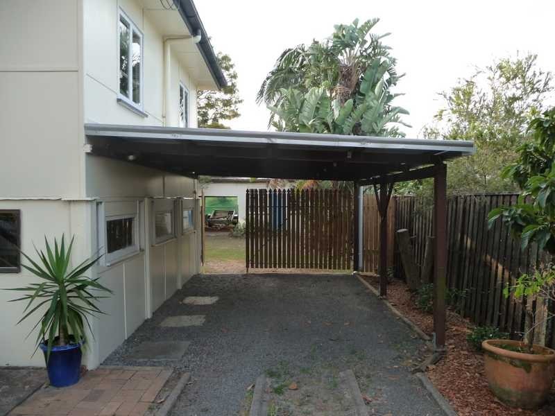 144 Moreton Tce, Beachmere QLD 4510