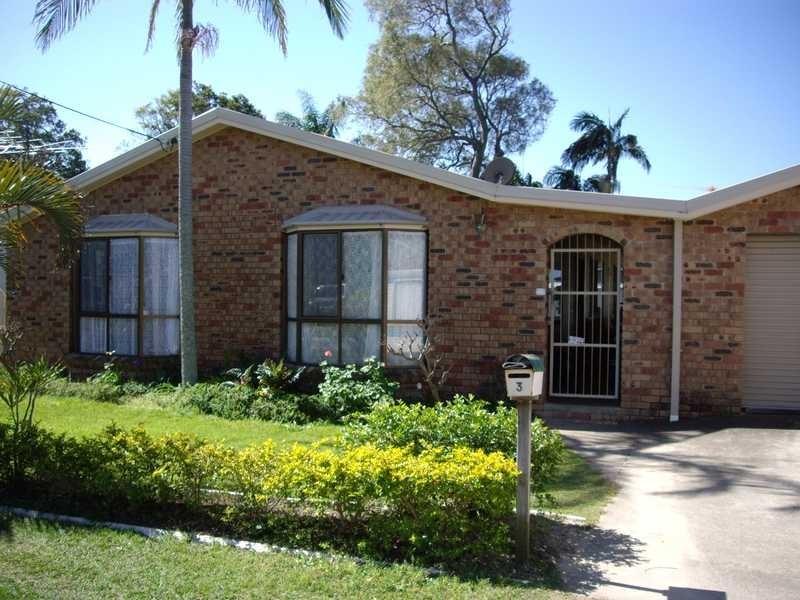 3 Amies Street, Beachmere QLD 4510
