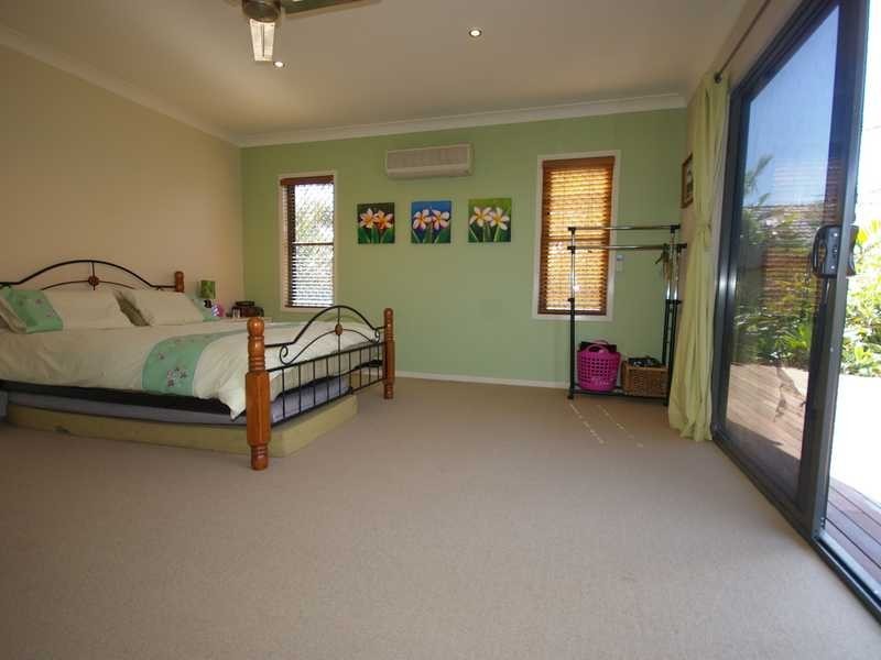 3 Wistari Way, Beachmere QLD 4510