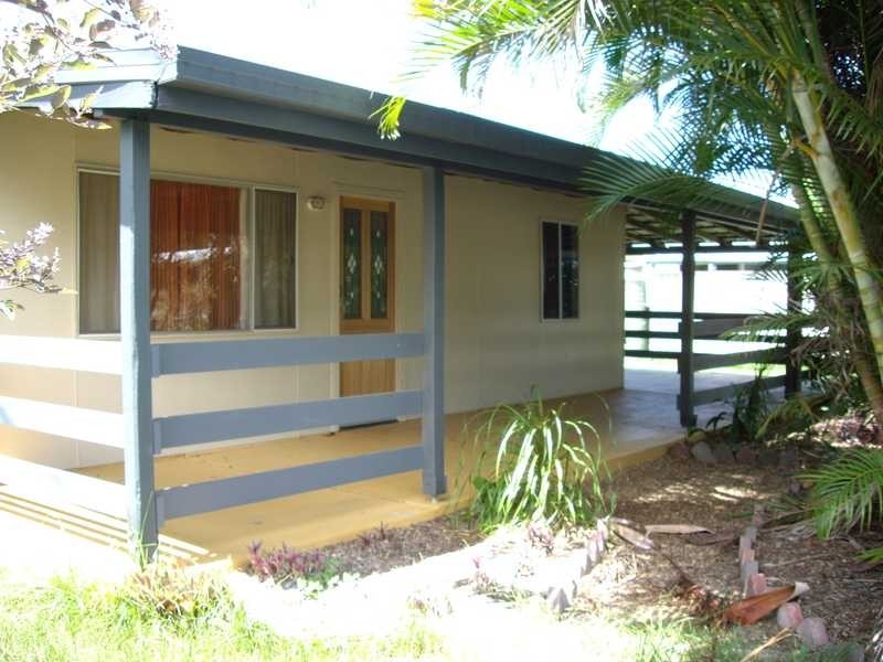 9 Prince Street, Beachmere QLD 4510