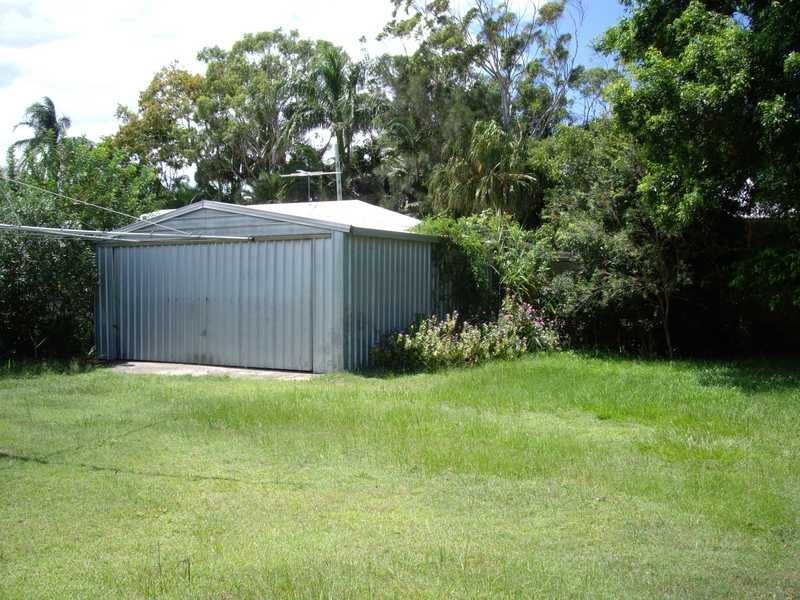 9 Prince Street, Beachmere QLD 4510