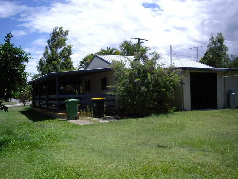 9 Prince Street, Beachmere QLD 4510