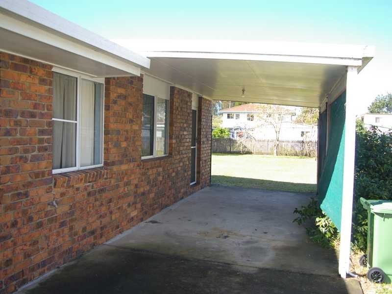 131 Bishop Road, Beachmere QLD 4510