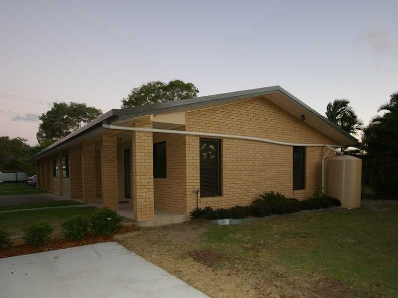 Unit 2/68 James Road, Beachmere QLD 4510